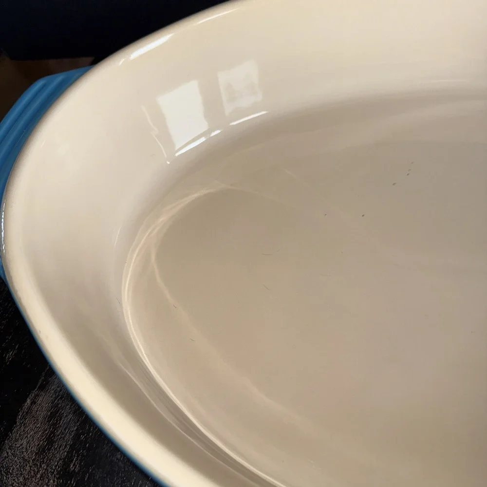 Rare Vintage 2015 Le Creuset oval baker Blue with cover  lid.